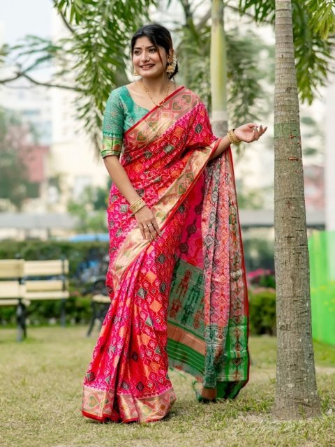 Mandara Geometric Printed Zari Patola Saree