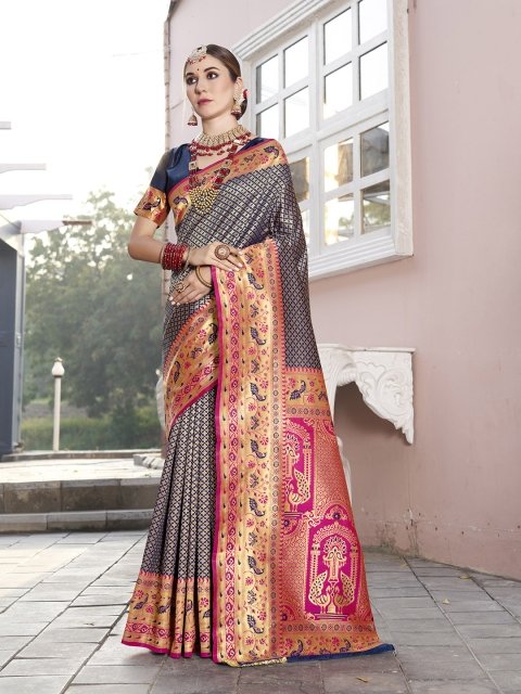 Mandara Ethnic Motifs Woven Design Zari Kanjeevaram Saree