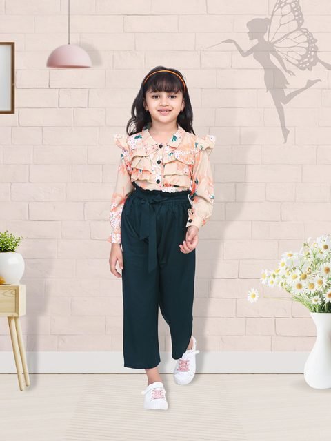 Girls clothings