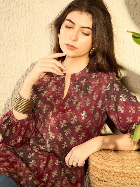 MANDARA Floral Print Mandarin Collar Top