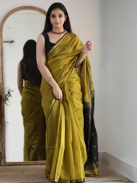 Mandara Woven Design Zari Banarasi Saree