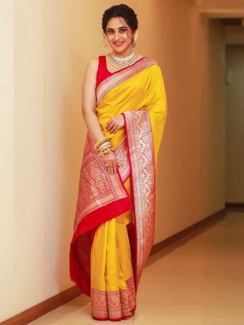 Mandara Zari Silk Blend Banarasi Saree