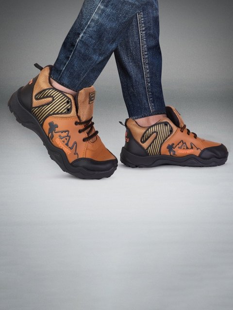 NEW Men Leather Running Non-Marking Shoes