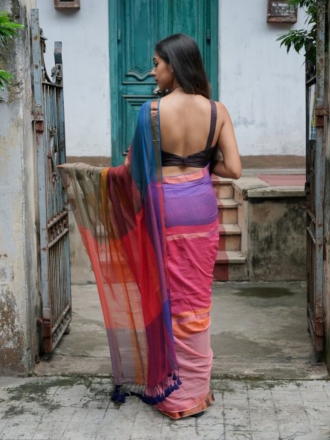 Suta Multicoloured Checked Pure Cotton Saree - Image 3