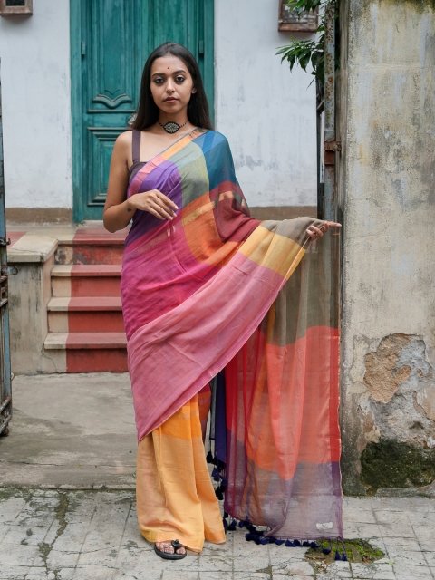 Suta Multicoloured Checked Pure Cotton Saree - Image 4